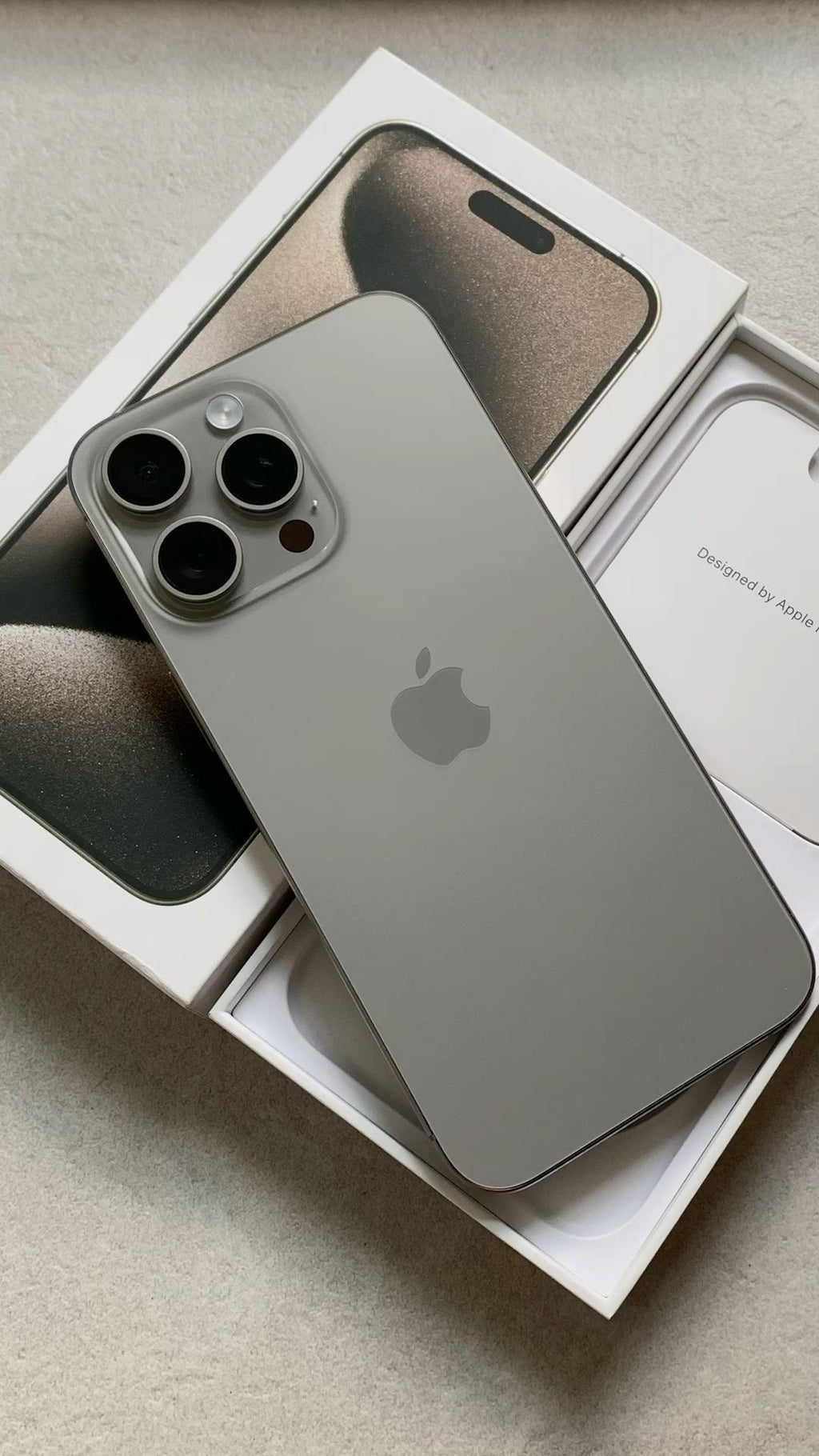 iPhone 16 Pro Max