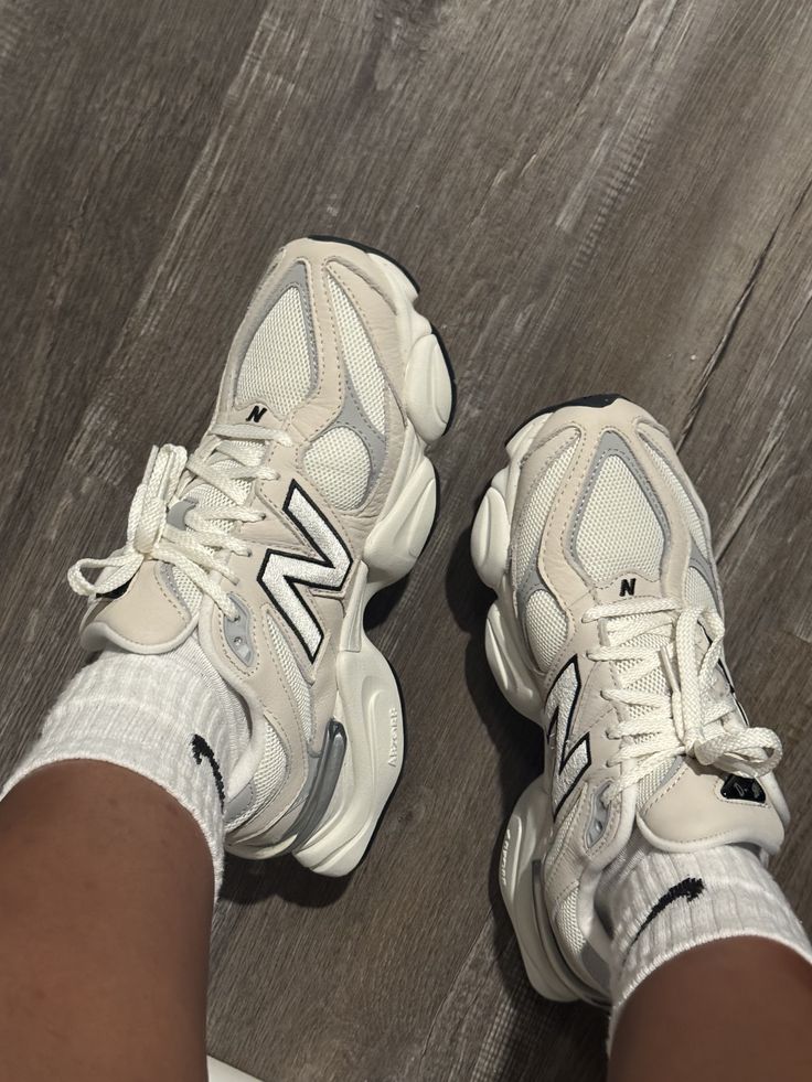 Baskets New Balance 9060