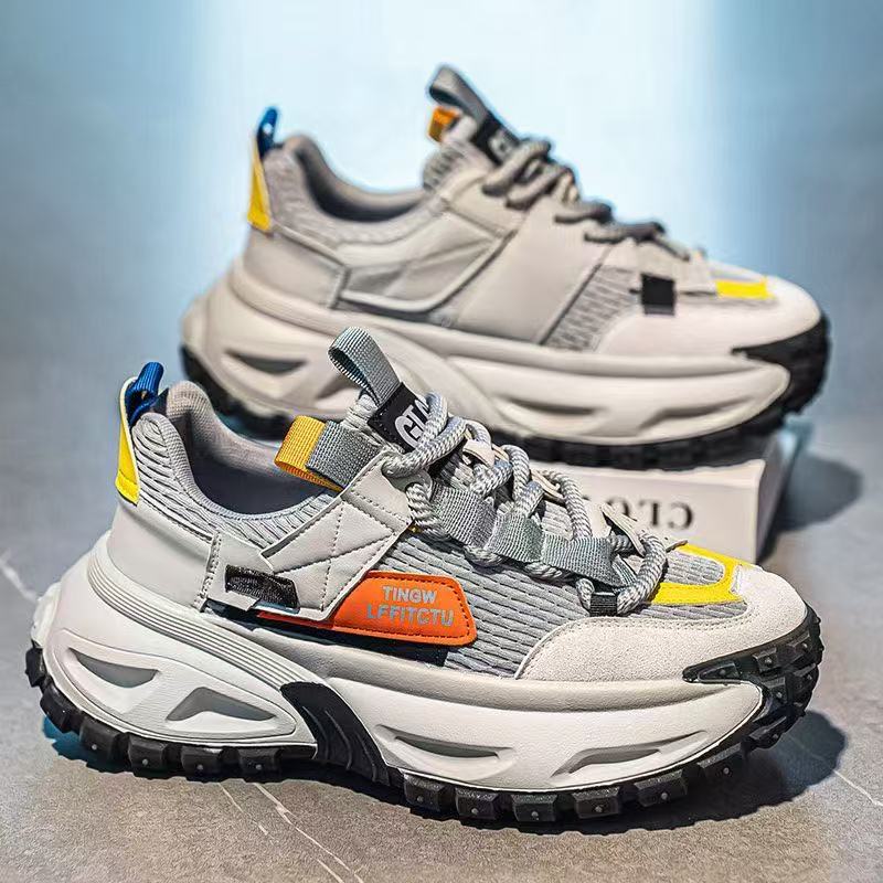 Tingw Ffitctu sneakers